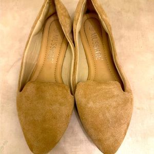 Musshoe slip on size 6